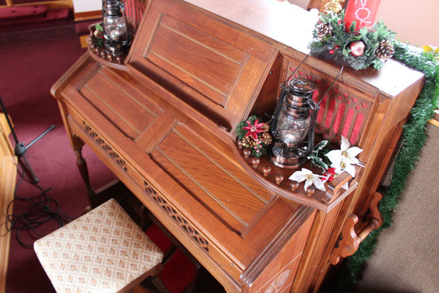 Pump organ